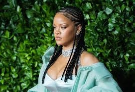 What happened yesterday in atlanta was brutal, tragic & is certainly not an isolated incident by any means. Rihanna A Fost Surprinsa In Trafic Plina De Vanatai Si Cu Ochii Vineti