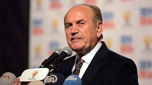 Kadir topbaş i̇stanbul büyükşehir belediye başkanı mimar 1945 yılında artvin'in yusufeli ilçesinde doğdu. Kadir Topbas Kimdir Aslen Nerelidir Guncel Haberleri