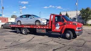 Whether you are looking to unlock a car in buffalo, tow a car in buffalo, or need emergency road side assistance in buffalo, cartowingpros.com can help. Towing Comstock Park Mi Roadside Assistance