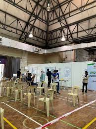 It stops nearby at 2:05 pm. Bangi Community Kitajagakita On Twitter Dewan Gemilang Ukm Is One Of The Vaccination Centres In Bangi So They Are Targetting At Least 1 300 People Per Day So If We Can Reach That