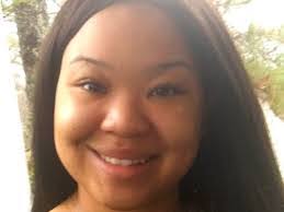 Nikki Hogan's Instagram, Twitter & Facebook