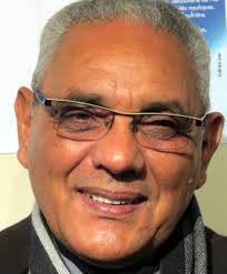 Questions à. Raymond Saint-Louis-Augustin