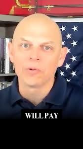 💡 Want to start a business with less risk?, Here’s the move: work for  successful companies first—or better yet, franchise one that’s already  thriving 📈🍗, In this week’s Pivot to Profit episode, Gary ...