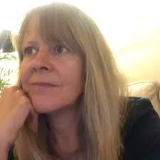 sarah (@SarahCateArtist)