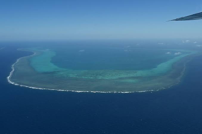 Scarborough Shoal: China maps out baseline claims over a contested South China  Sea shoal with the Philippines | CNN