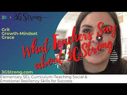 Kelly Starnes's Instagram, Twitter & Facebook