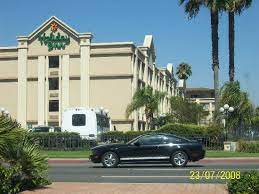 Check out an event or a game at angel stadium of anaheim, and consider making time for disney california adventure® park, a top attraction not to be missed. The Christmas Tree In Its Usual Lobby Setting Picture Of Holiday Inn Buena Park Hotel Conference Center Tripadvisor