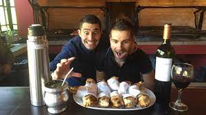 Traditional argentine food, known as criolla tends to consist of large grills and barbecues called the huge european influence in argentina is clearly visible in the food. Top 15 Traditional Argentinian Food You Must Try Nomadic Boys