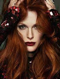47 Best Dark Lipstick For Fall Winter Look Seasonoutfit Julianne Moore Dark Lipstick Ginger Hair Color
