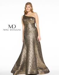 Each mac duggal gown strives to be striking and sophisticated while maintaining a truly contemporary feel. 66282f Mac Duggal Plus Size Prom Dress Evening Dresses Plus Size Evening Dresses Dresses