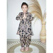 By sage hagenes 08 aug, 2021 post a comment entdecke rezepte, einrichtungsideen, stilinterpretationen und andere ideen zum ausprobieren. Jual Dress Anak Perempuan Termodis Lazada Co Id