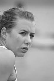 09 Crew-Women Guide.indd