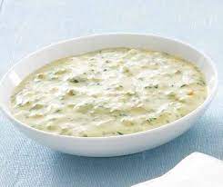 la sauce tartare est une sauce froide realisee a partir d un œuf dur a servir avec de la viande et des l in 2020 sauce tartare rezept filet im teig grillsossen