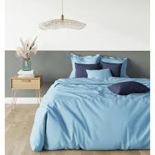 C'est pourquoi on l'habille d'une housse de couette dont le toucher est agréable et les couleurs. Housse De Couette Polycoton Tertio Bleu Lagon 3 Suisses