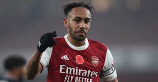 300k for him is an absolute steal, he scores left foot, right foot, bridge around the cb and his pace will make sure he gets the ball back in time to finish. Arsenal Told Why Aubameyang Can T Play In Favourite Position Under Arteta