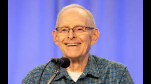 Purse Swap Challenge: Hilarious Reactions to Unexpected Items!