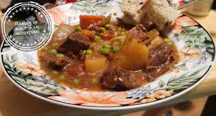On adore cuisiner à la mijoteuse! Ragout De Boeuf A La Mijoteuse Recette Reconfort Au Bout De La Langue