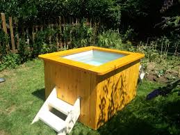 Ibc Jacuzzi Diy Pool Fur Kleinen Garten Gartengestaltung Jacuzzi