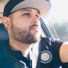 Black Ferrari 14s....