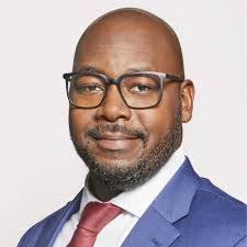 Candice Kirk's Instagram, Twitter & Facebook