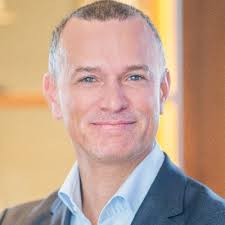 Andrew Goss (@mragoss)