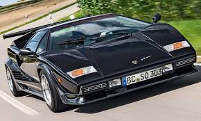 Lamborghini baute mit dem lm002 einen geländewagen mit dem v12 aus dem countach. Lamborghini Countach Turbo S Classic Cars Autozeitung De