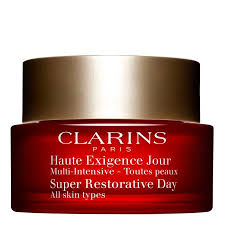 Clarins italia sito ufficiale, n°1 in europa sullo skin care. Clarins Online Kaufen Beauty Trends Douglas