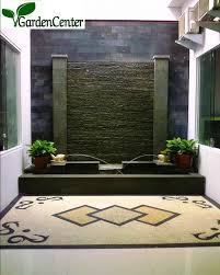 S elain rumah minimalis dan taman minimalis, saat ini banyak masyarakat yang memilih untuk menambahkan kolam minimalis ke dalam bagian desain rumah minimalis mereka. Kolam Ikan Minimalis Di Halaman Rumah Dengan Desain Terbaik