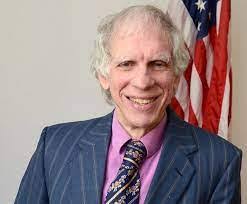 Joyce Delay's Instagram, Twitter & Facebook