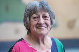 Avis de funérailles. Les funérailles de Mme Blondine Doiron auront lieu, à  L'église Saint-Simon, de Saint Simon, vendredi le 20 août à 14 heures.