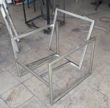 Metal Koltuk Em 2020 Moveis De Aco Decoracao De Estante Cadeiras De Metal