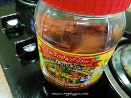 Simpan dalam peti sejuk untuk tahan lama sebab pes dibuat tanpa bahan pengawet. Cara Masak Tomyam Guna Pes Tomyam Dari Thai