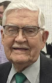 Civic leader, Mineola icon Wayne Collins dies at 94