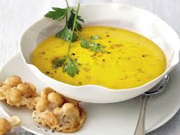 Muskatkurbis Suppe Mit Macadamia Crunch Rezept Muskatkurbis Rezepte Lebensmittel Essen