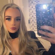 Farrah Watson (@farrahwatson3)