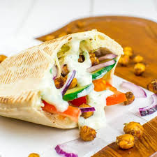 Pitataschen Mit Gyros Kichererbsen Vegan Rezept Pita Taschen Gyros Lebensmittel Essen