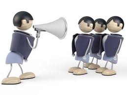 A liderança autocrática é um tipo de liderança que se caracteriza pelo controle de um indivíduo, o líder, sobre todas as decisões e por poucas consultas às opiniões dos membros da equipe. Estilos De Liderazgo Liderazgo Autocratico O Autoritario