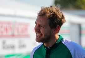 Net worth, salary and endorsements. O Xrhsths Sebastian Vettel 5 Sto Twitter ð˜½ð™§ð™šð™–ð™ ð™žð™£ð™œ ð™‰ð™šð™¬ð™¨ Official Sebastian Vettel Will Join Racingpointf1 Aston Martin In 2021 Https T Co Yszyczuavf Https T Co Mxv0tigbjo