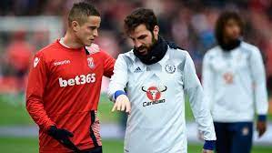 Afellay har tidigare spelat för bland annat den spanska storklubben fc barcelona. The Ex Of The Barca Ibrahim Afellay Returns Home And Index Card By The Psv Eindhoven
