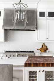 50 White Herringbone Backsplash Tile In Style White Kitchen In 2020 Herringbone Tile Backsplash Herringbone Backsplash Patterned Tile Backsplash