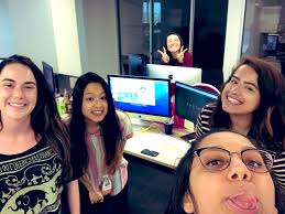 Roseanne (@roseannechao)