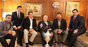 Maybe you would like to learn more about one of these? Selcuk Yasar Pinar Karsiyaka Ile Gurur Duyuyorum