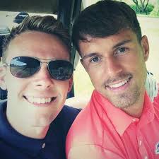 Aaron james ramsey /ˈræmzi/ (born 26 december 1990) is a welsh footballer. Facebook