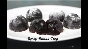 Kue ku adalah kue yang terbuat dari tepung ketan yang berisi kacang hijau. Resep Bolu Kukus Coklat Lumer Tanpa Mixer Paling Praktis Dan Mudah Youtube