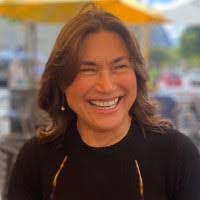 Elena Archer's Instagram, Twitter & Facebook