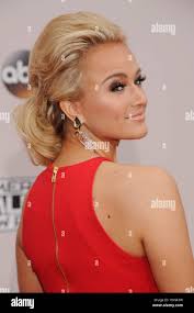 Shields hi-res stock photography and images