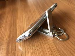 makuake 掛ける 吊るす 立てる 3way キーホルダー 無限 フック makuake マクアケ キーホルダー フック タブレットスタンド