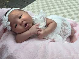 Help with editing baby girl photo?