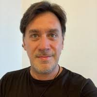 70+ perfiles de «Juan Charles»