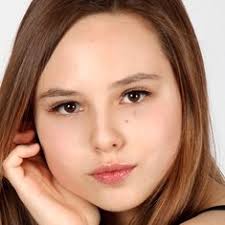 Miranda Kay — The Movie Database (TMDB)